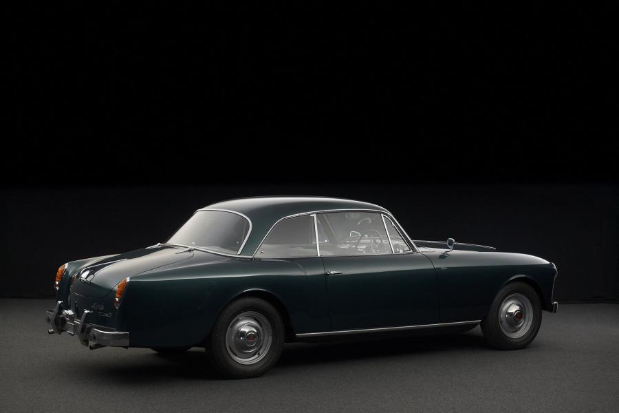  Alvis TC 108G Coupe by Graber 1957 года  (фото 5 из 5)